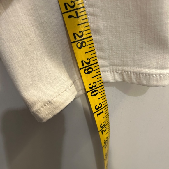 Ricki's Size 32 Ladies White, Skinny, High-rise Jeans - Picture 3 of 11